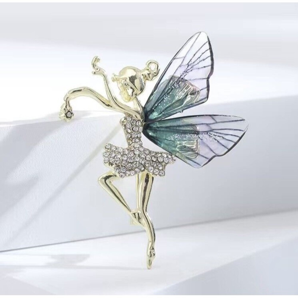 Elegant Butterfly Fairy Brooch Golden Cute